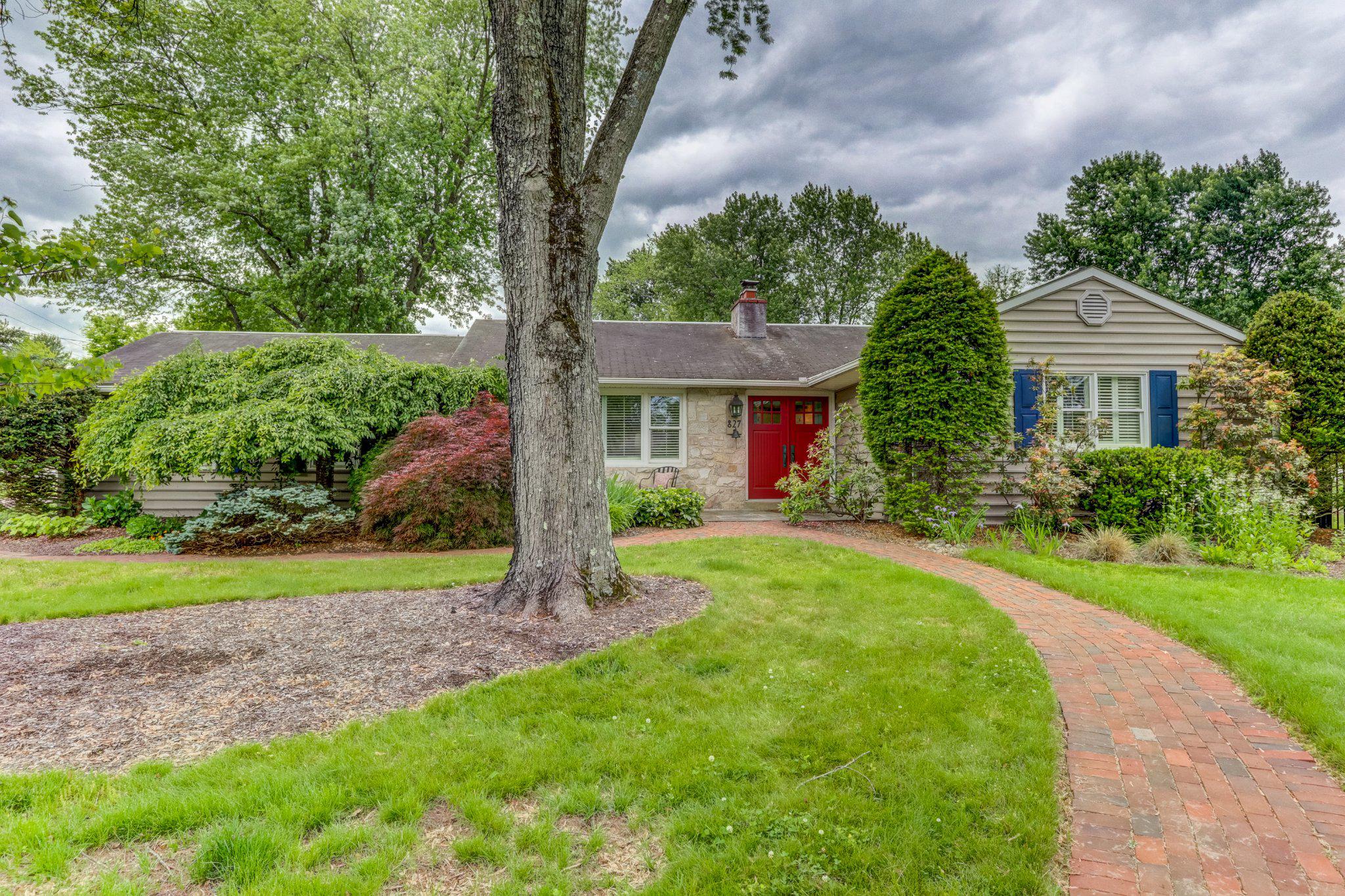 827 Mount Airy Road, Collegeville