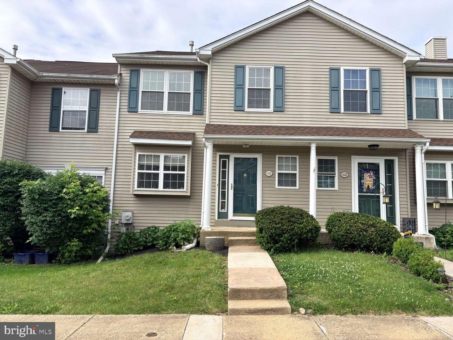 110 Pin Oak Court, Collegeville