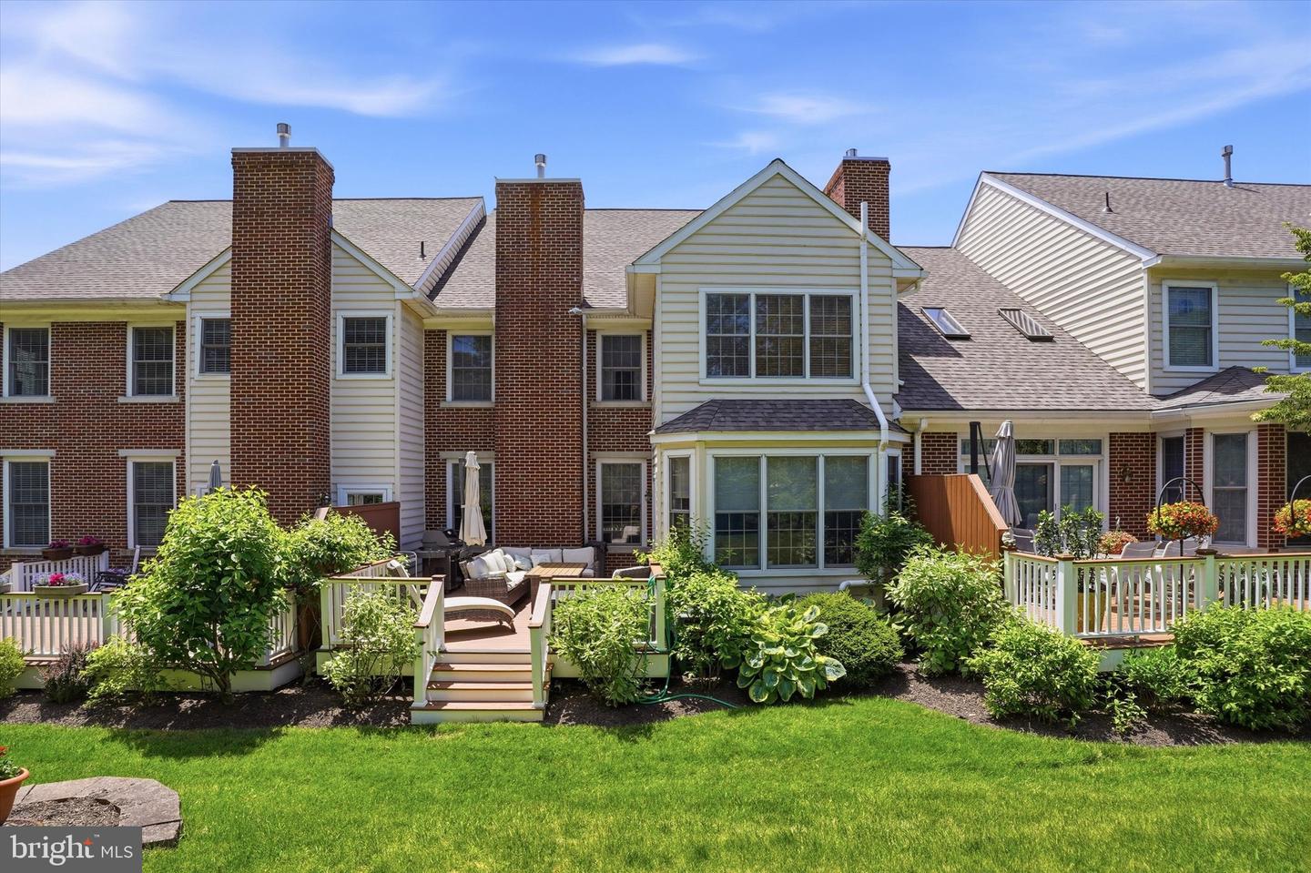 209 Westminster