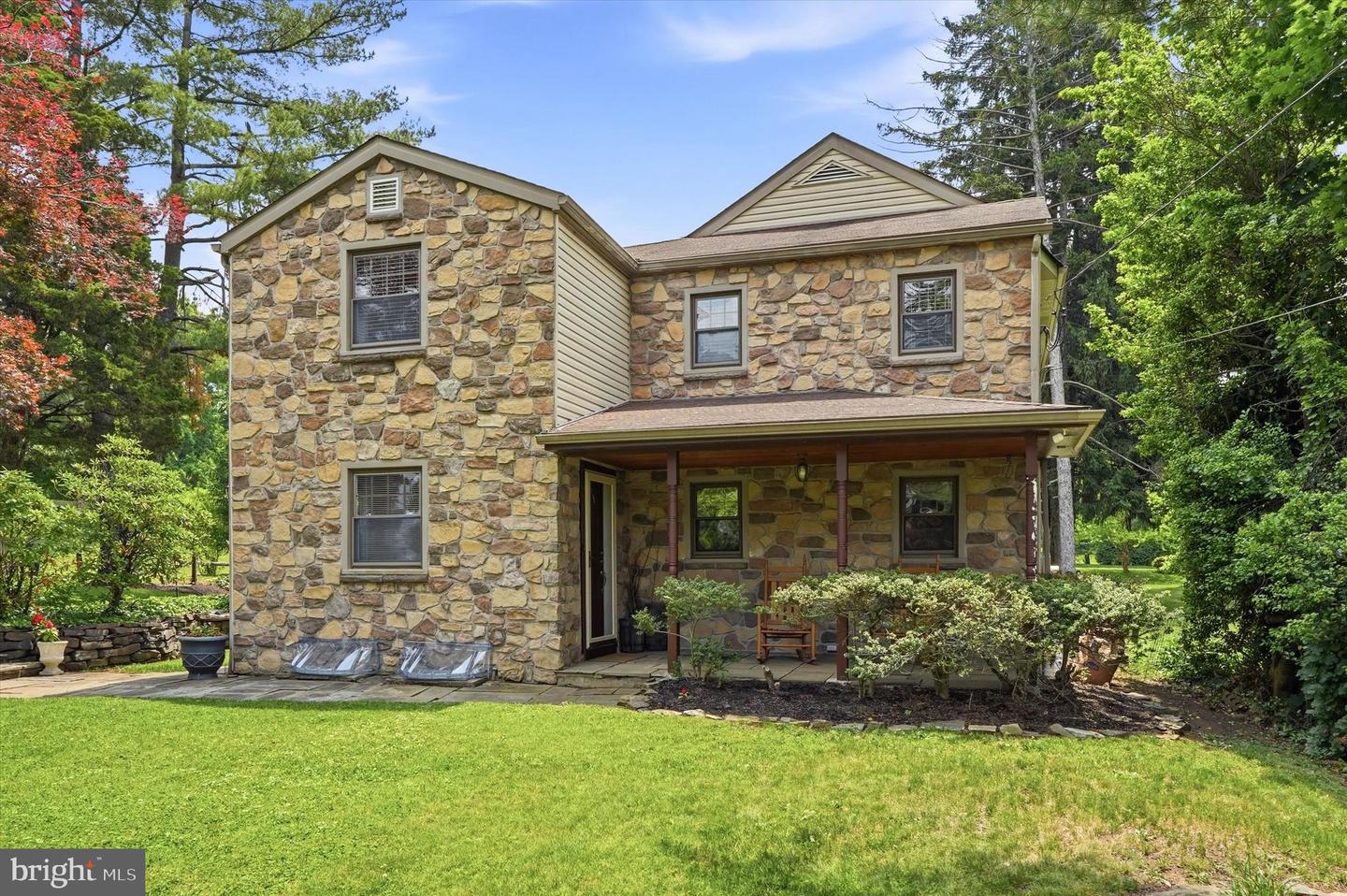 5038 Butler Pike