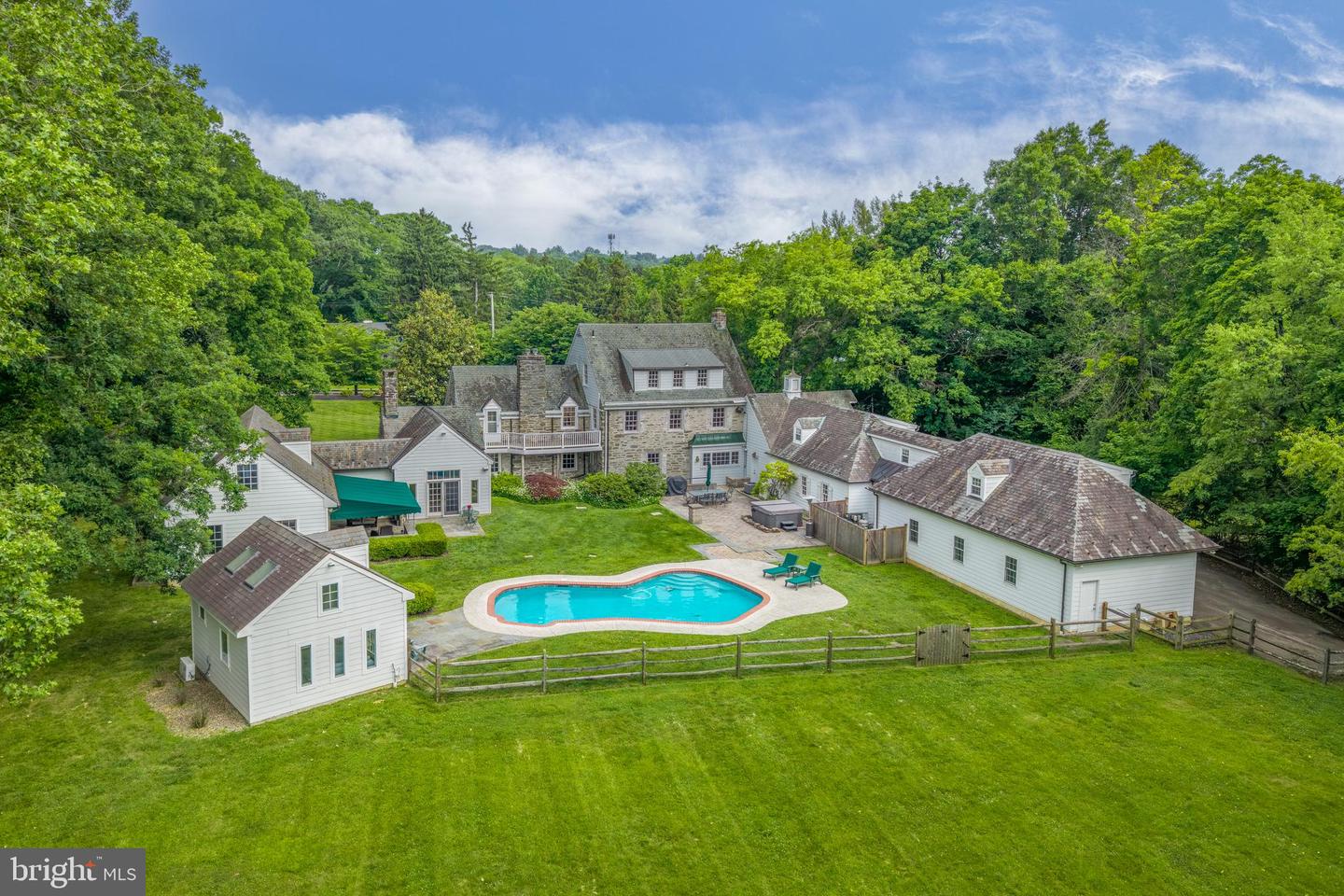 107 E Mill Road