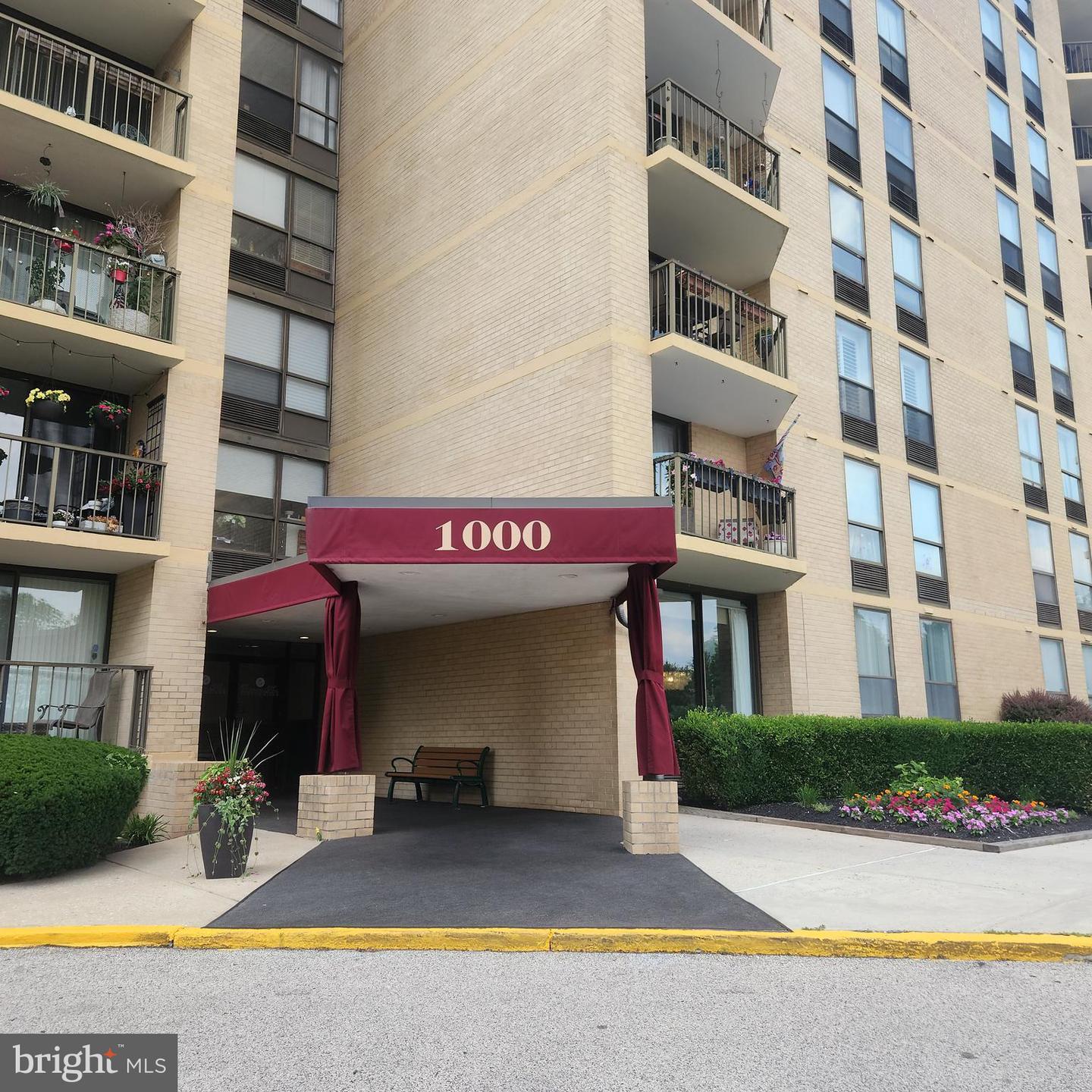 666 W Germantown Pike #1618