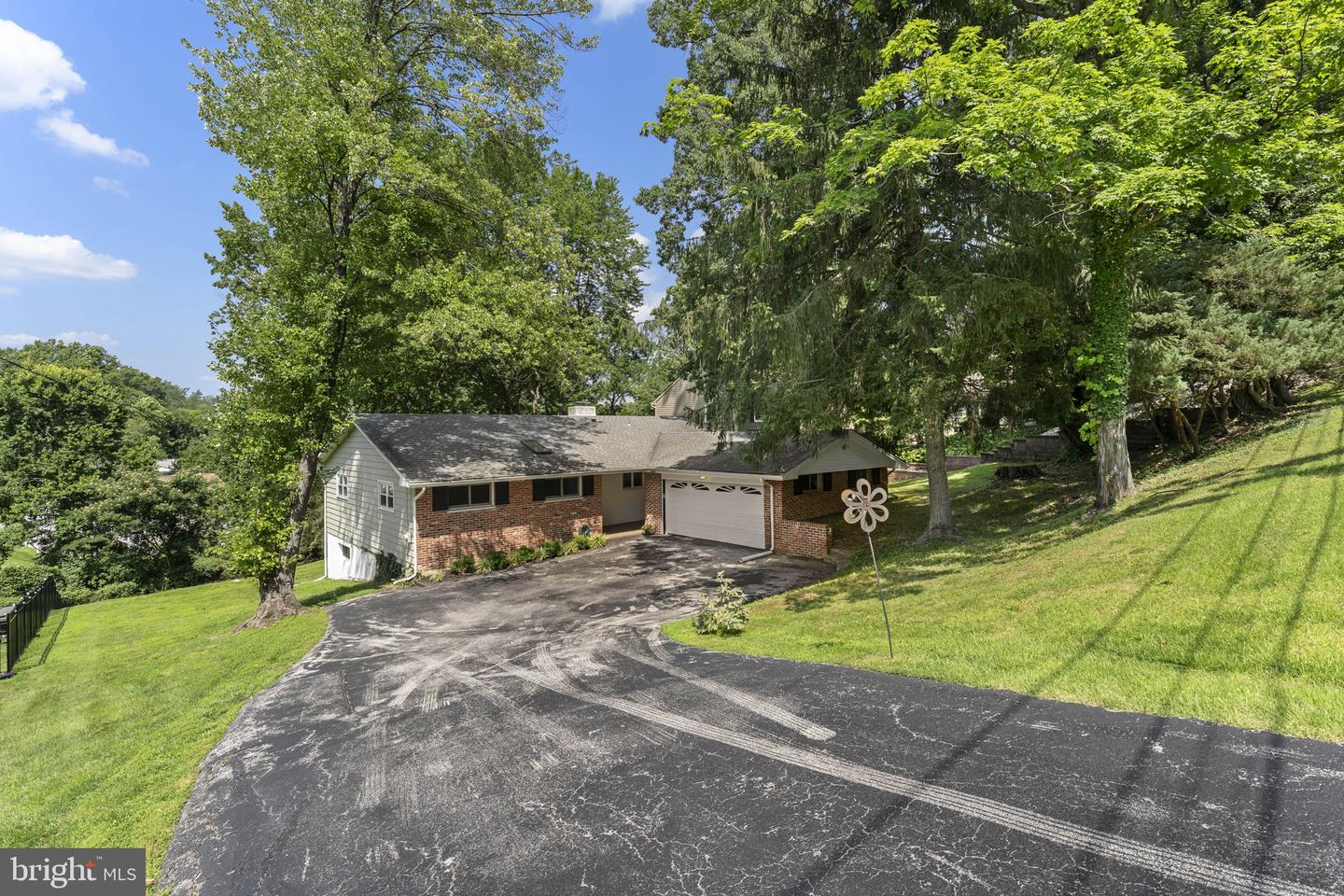 262 Lantern Lane
