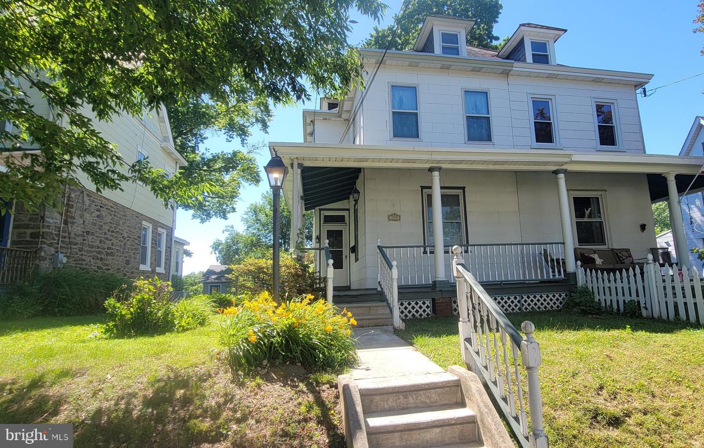 405 Central Avenue