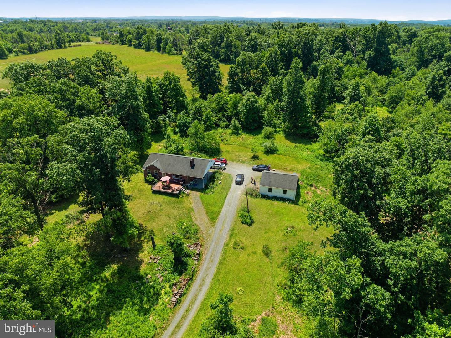10 Sheridan Lane