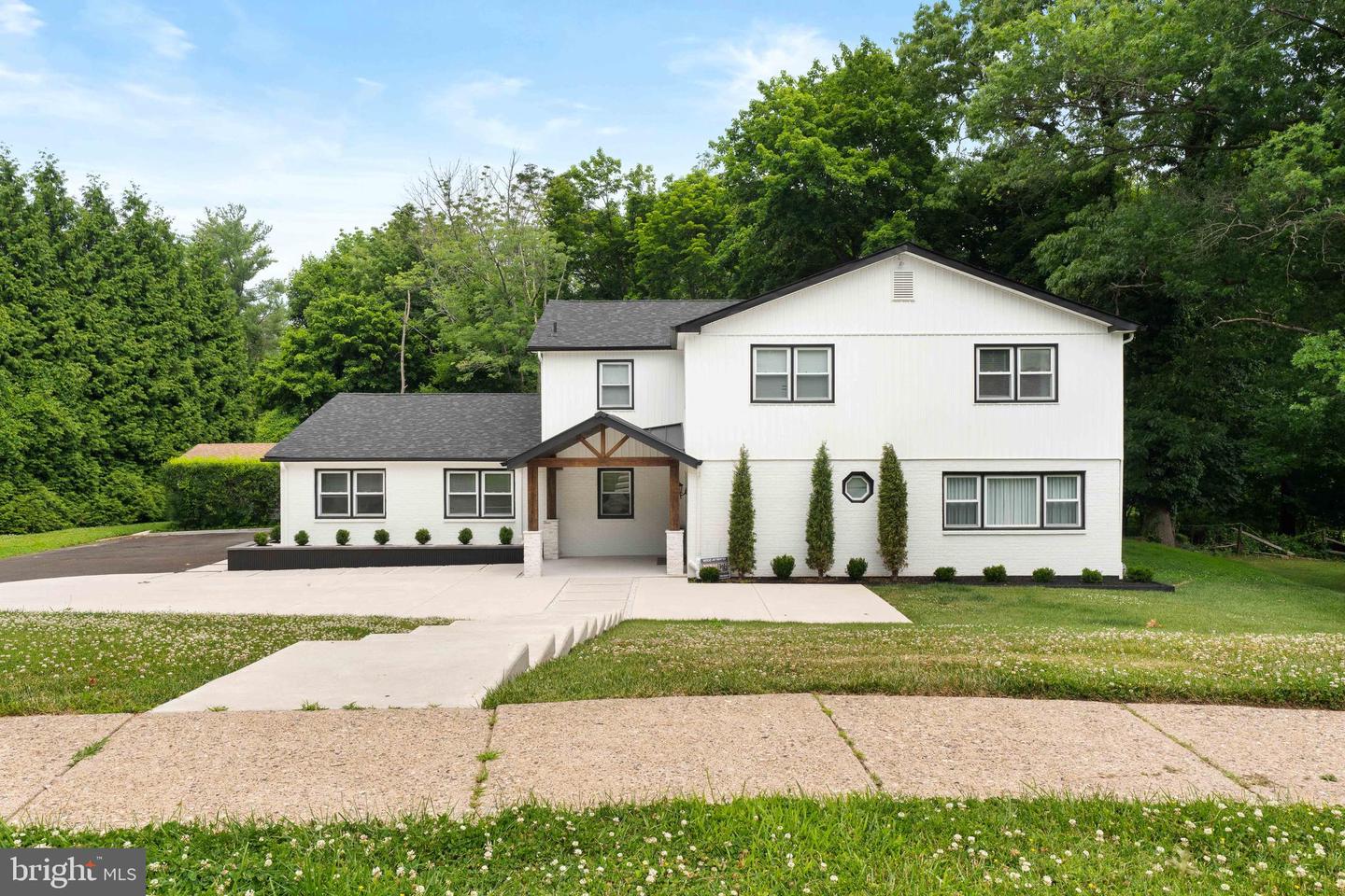 1269 Waller Drive