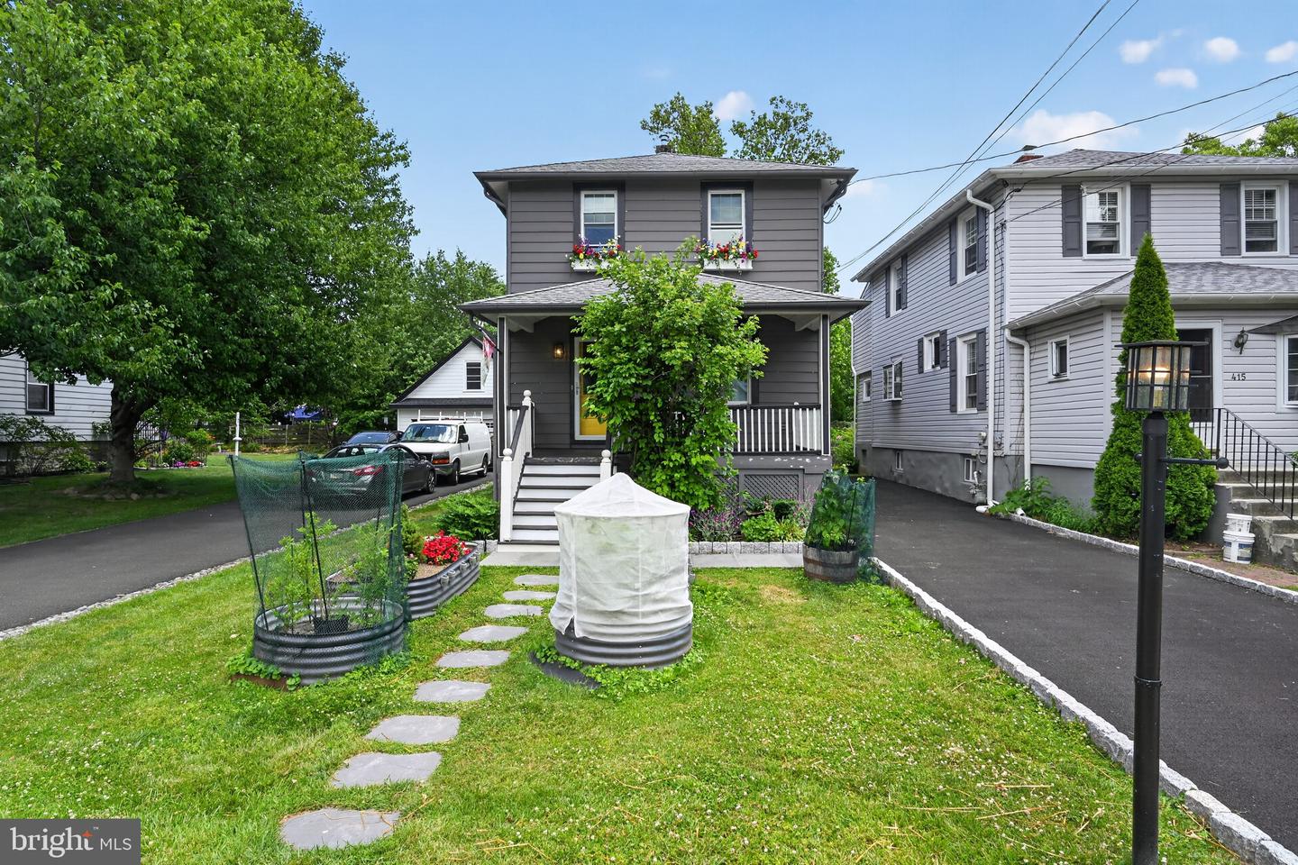 417 Summit Avenue
