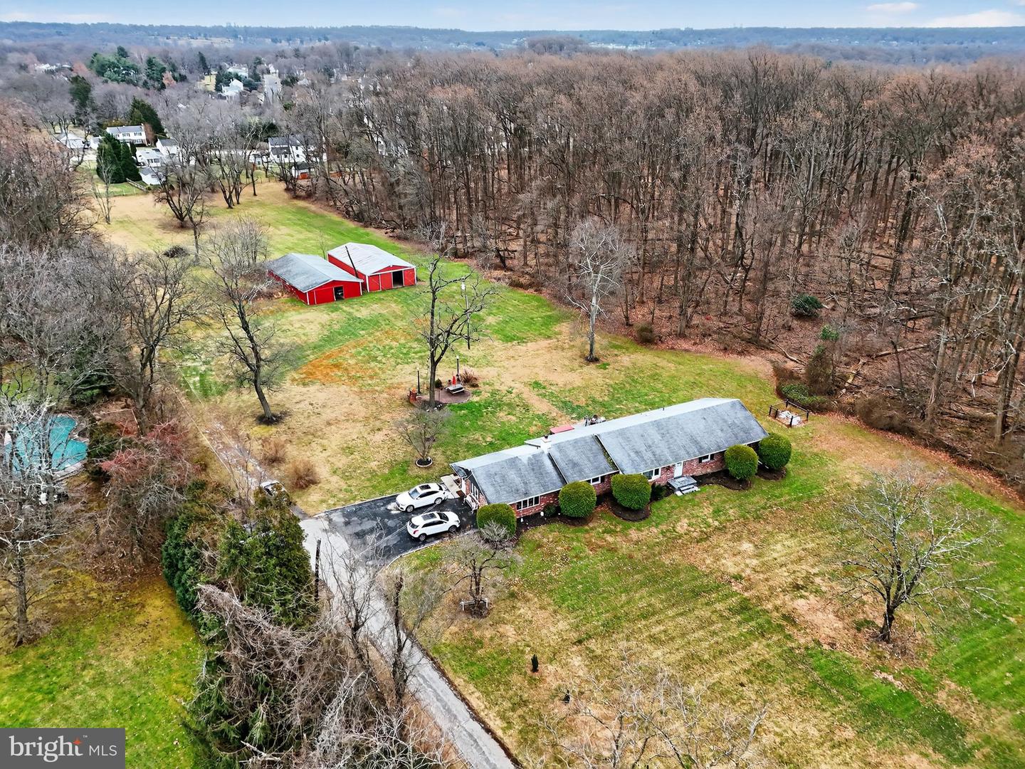 1637 Dillon Road