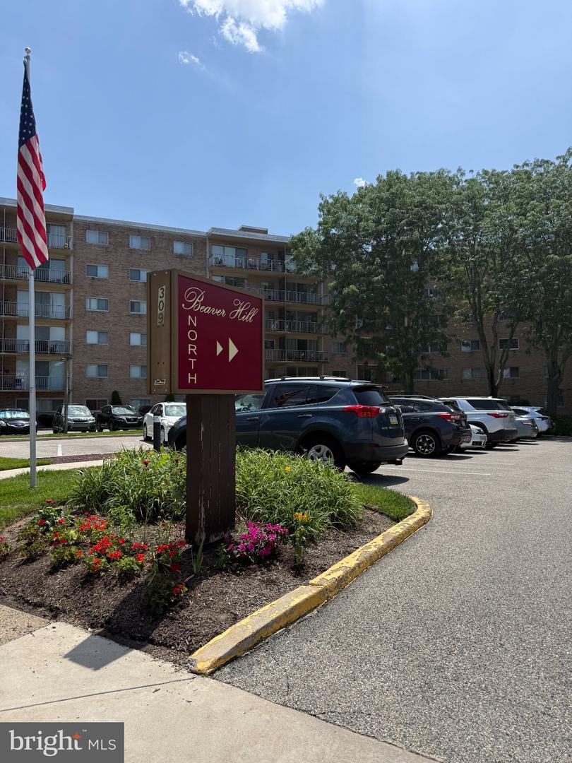 309 Florence Avenue #307-N