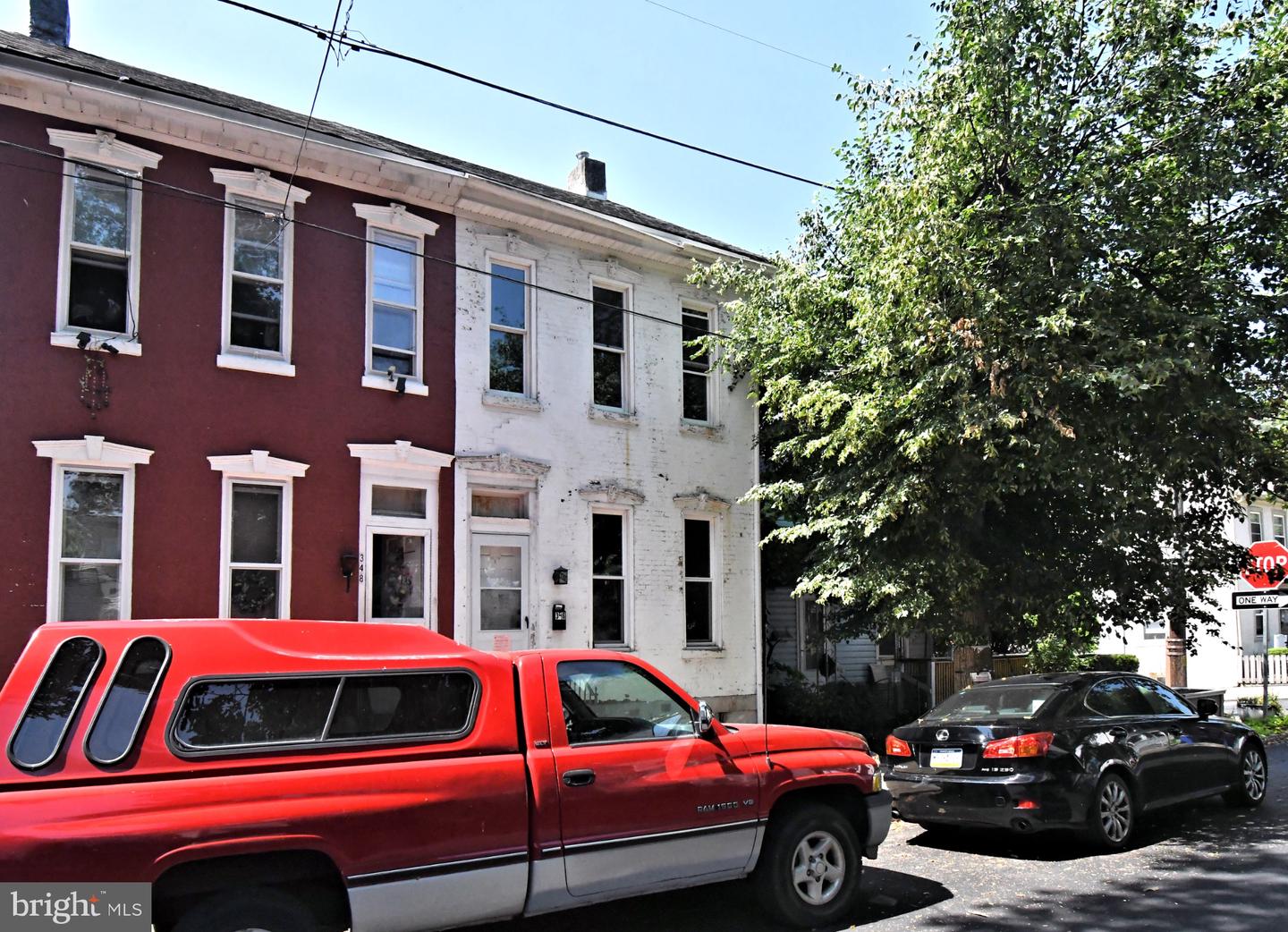 346 Walnut St