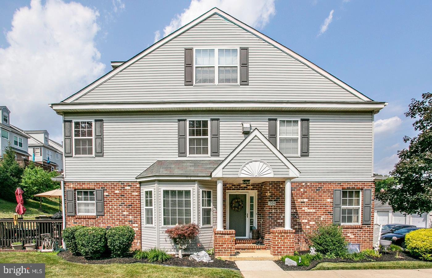 1304 Reagan Court