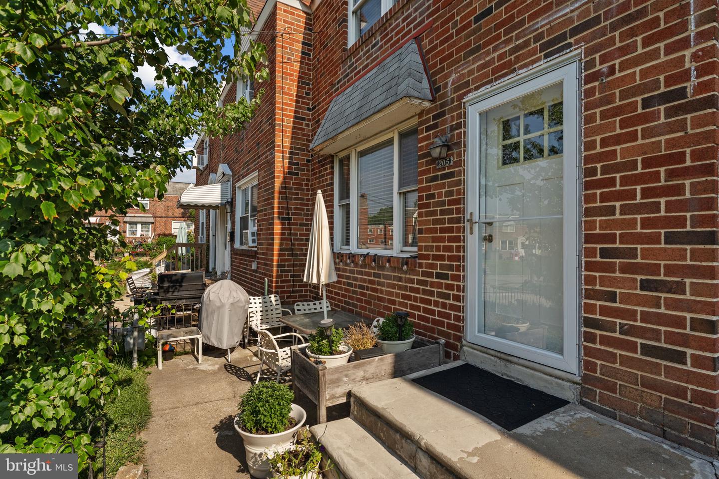 205 Southern Avenue