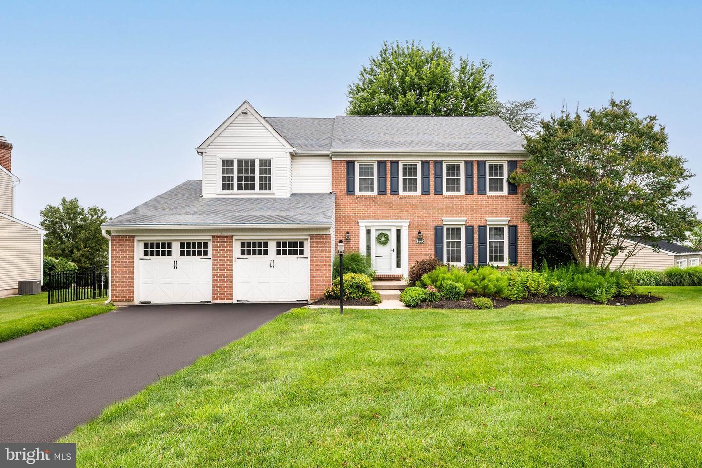 221 Cardinal Drive