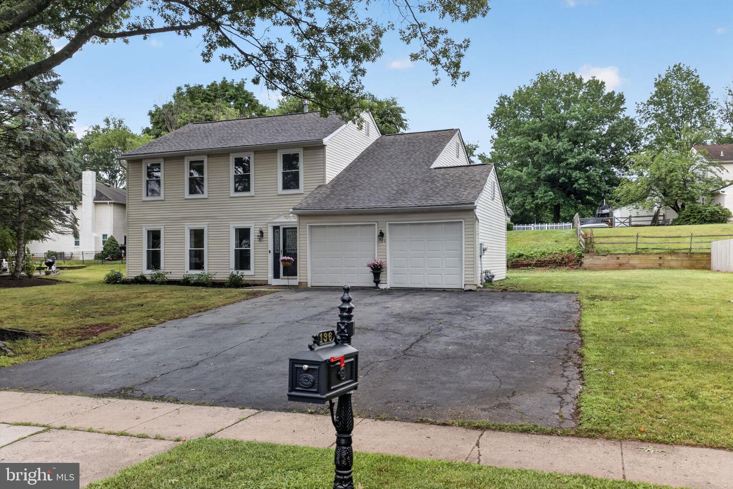 136 Bedford Lane