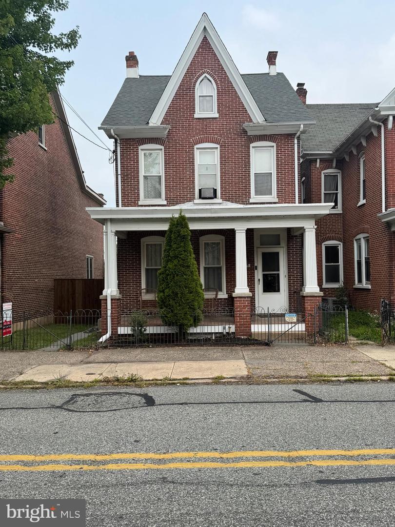 645 N. Charlotte St