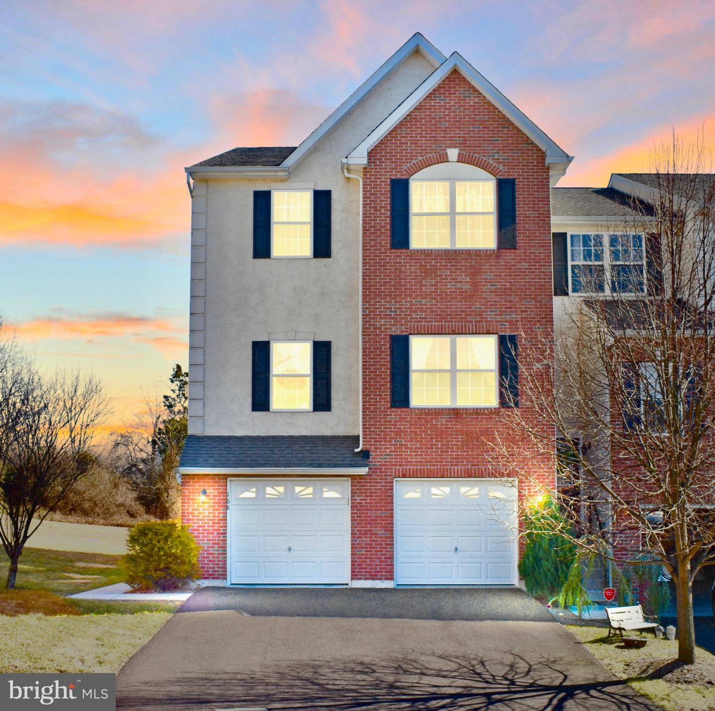 168 Stone Hill Dr Drive