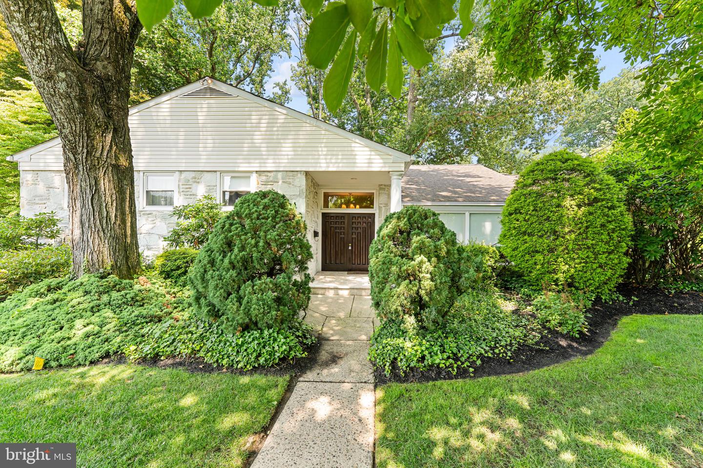 128 Cardinal Road