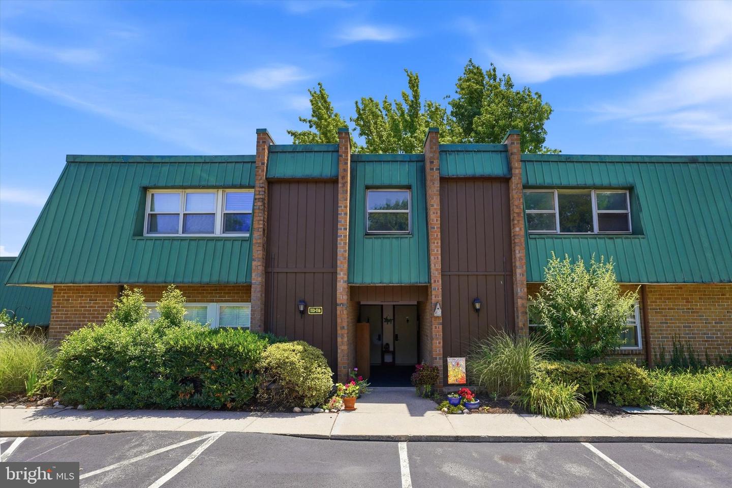 114 Meadowview Lane #114