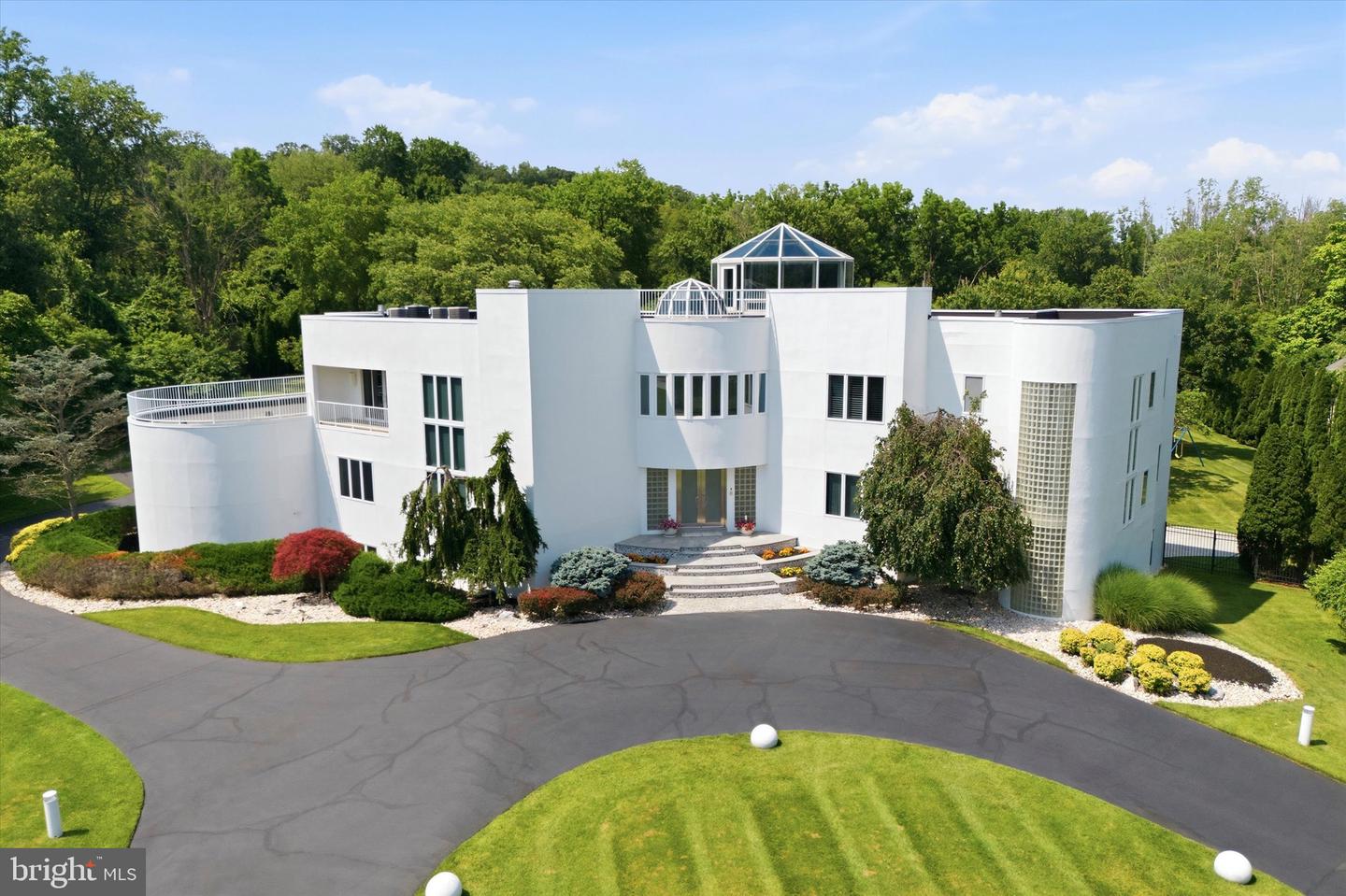 611 Creek Lane