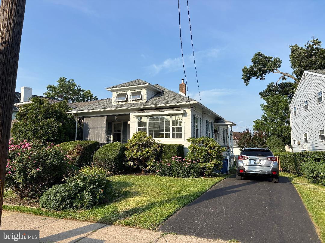 385 N Keswick Avenue