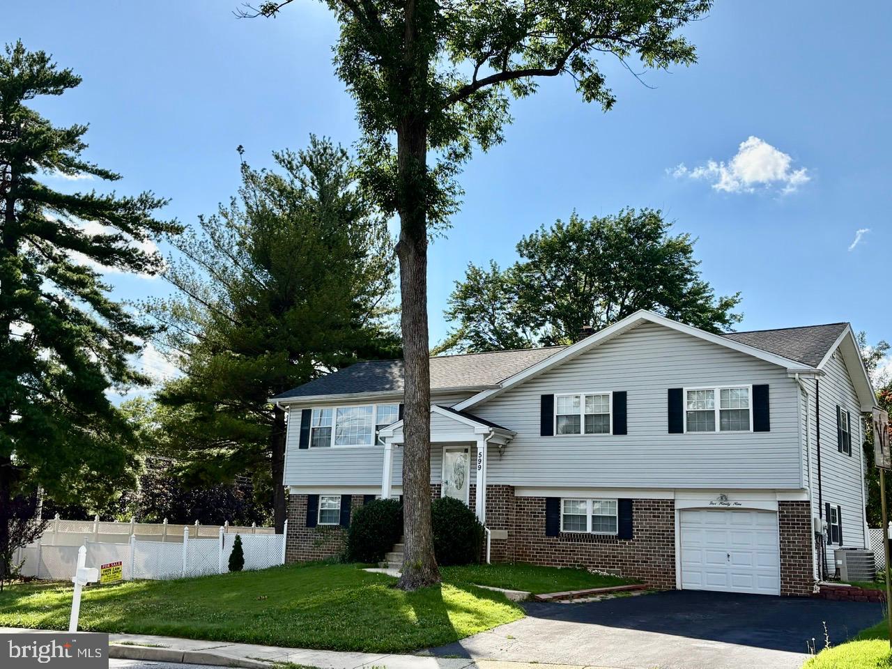 599 Elliott Drive