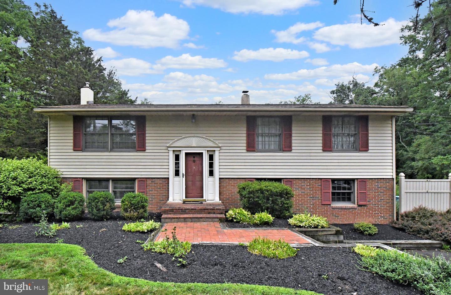 2390 Lenhart Road