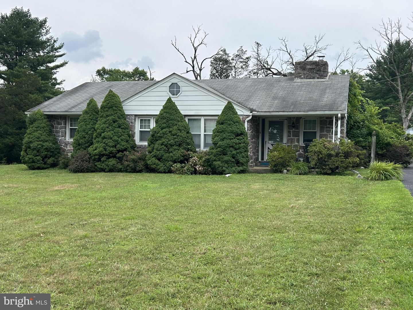 2122 Yarnall Road