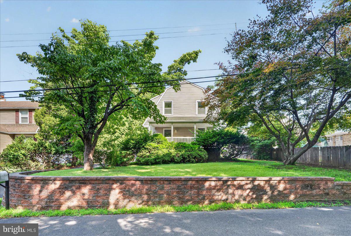 238 Homestead Lane