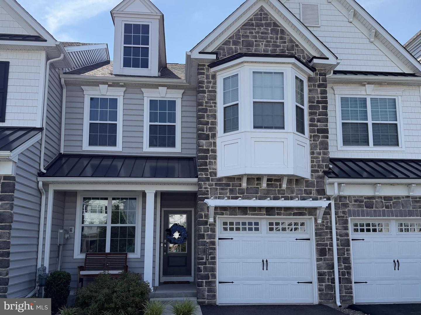311 Flintrock Court