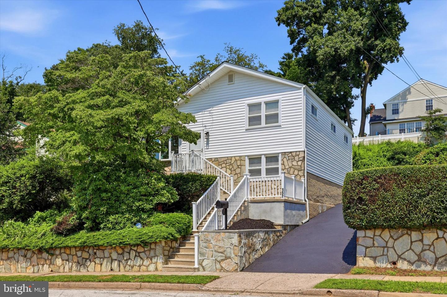 152 Egerton Avenue