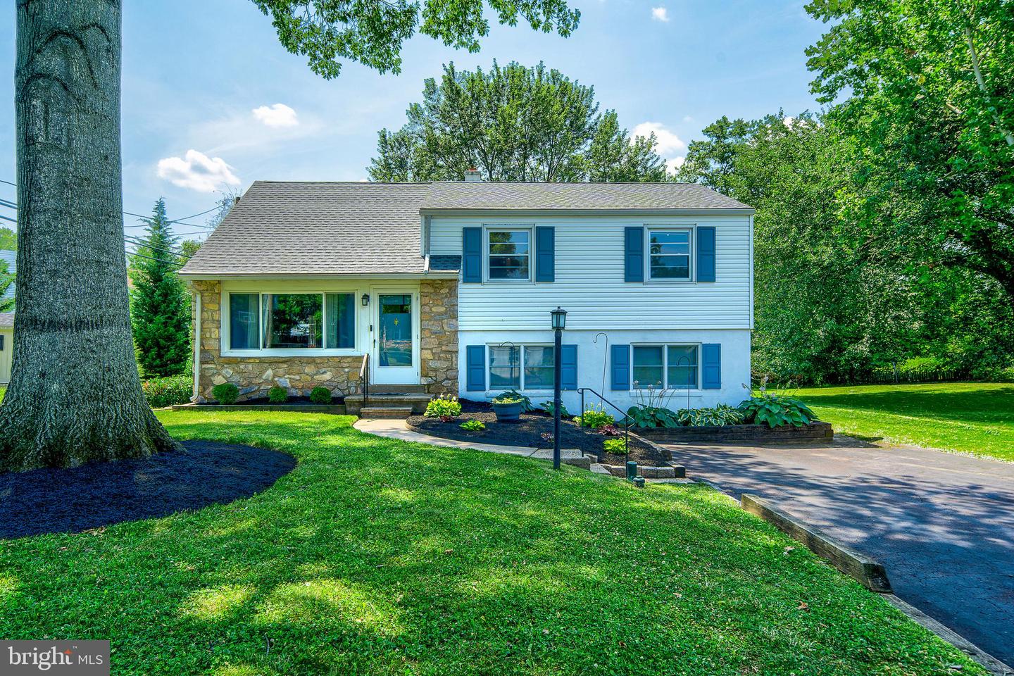 1008 Pioneer Road