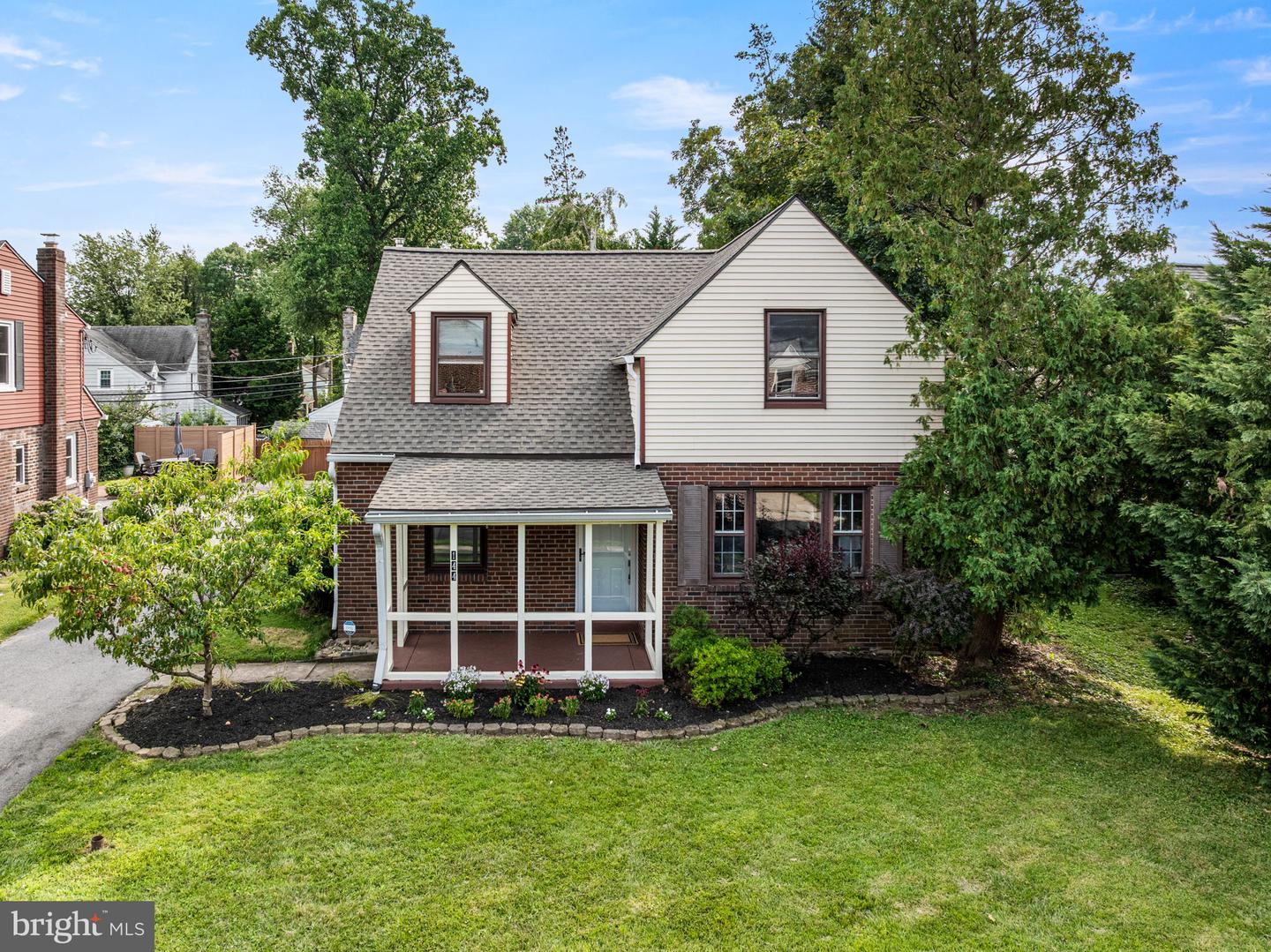 144 Rock Glen Road, Wynnewood