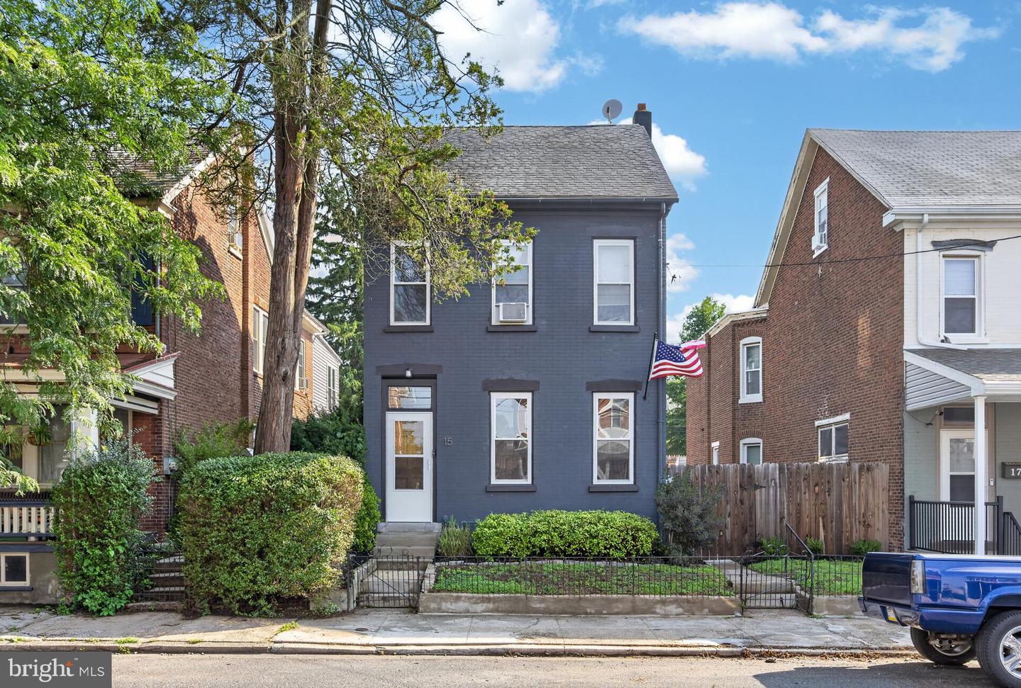 15 E Third Street