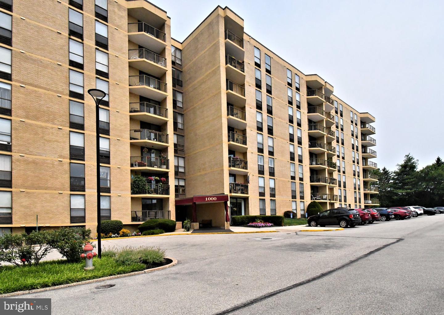 666 W Germantown Pike #1813