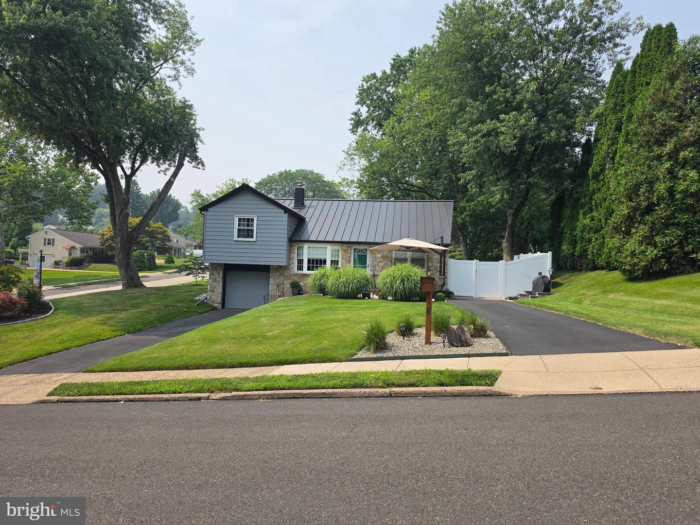 209 Limestone Lane, Willow Grove
