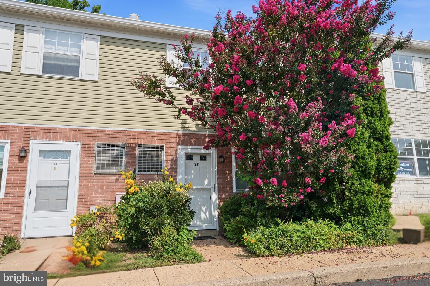 515 York Road #9-F