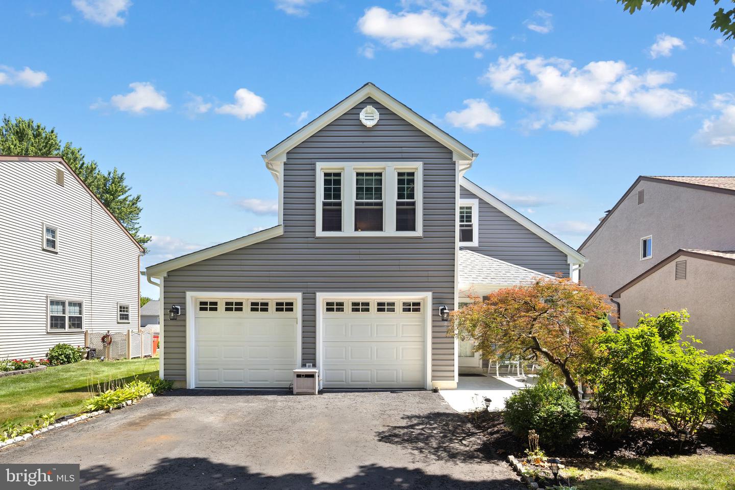 12 Pebble Drive, Horsham