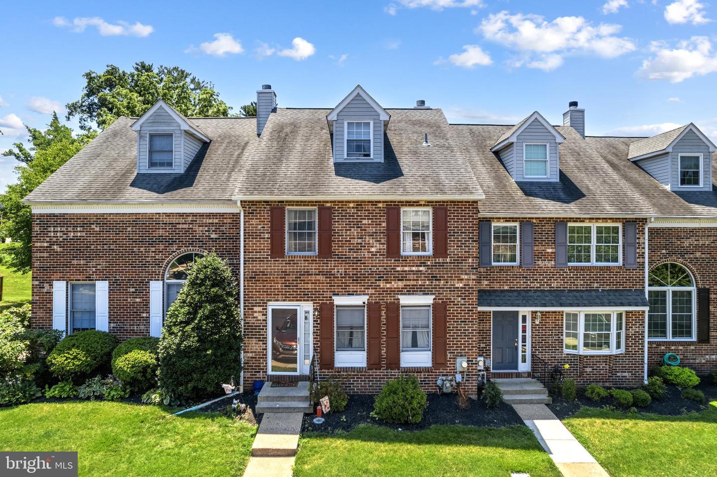 228 Militia Court #28, Collegeville