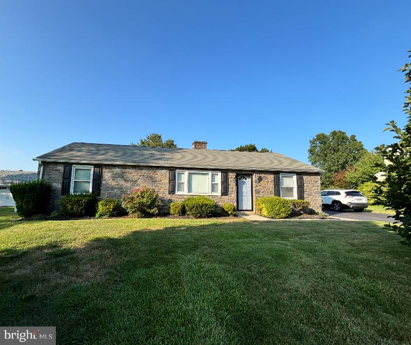 1813 Clinton Road