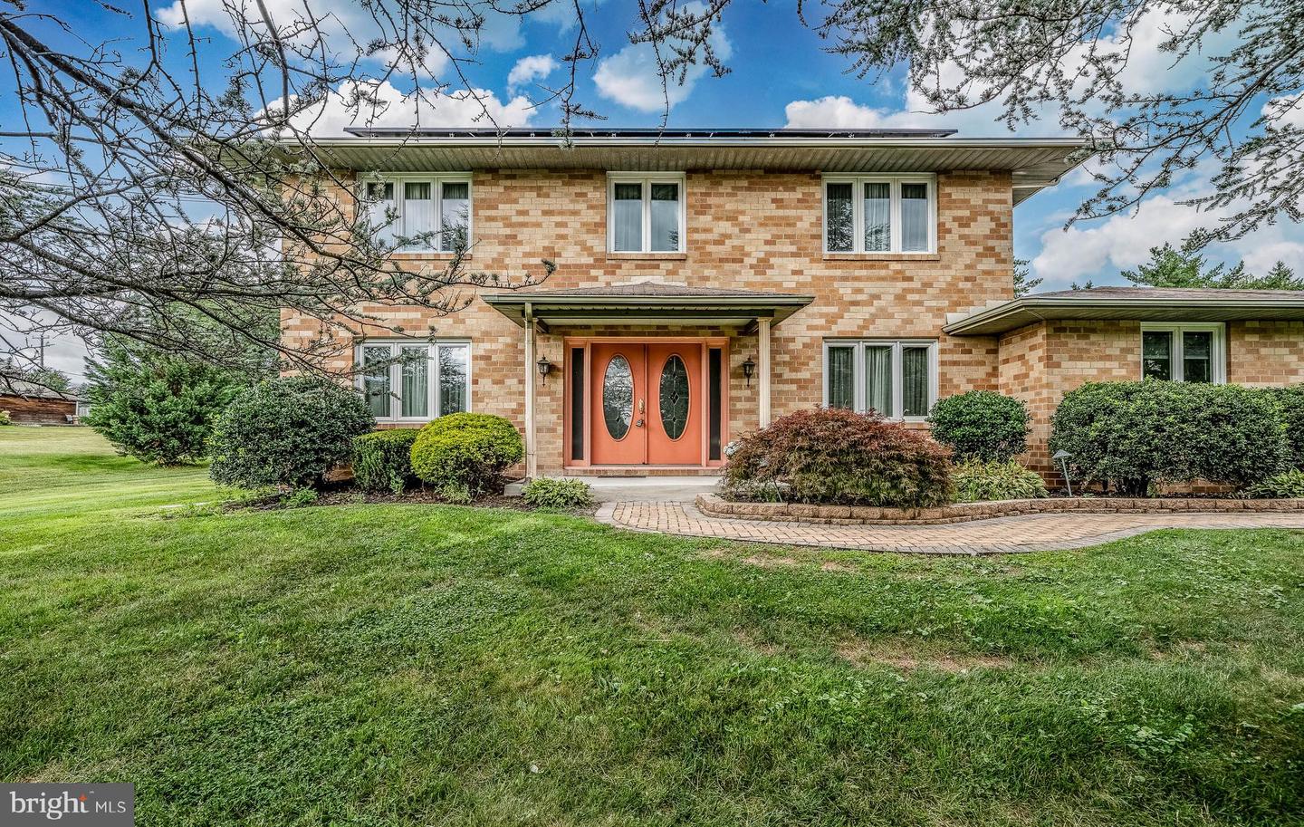 1381 Sumneytown Pike