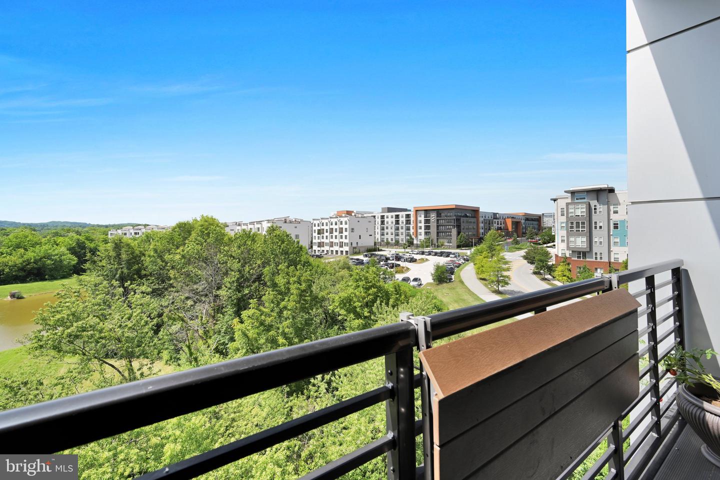 575 S Goddard Boulevard #514