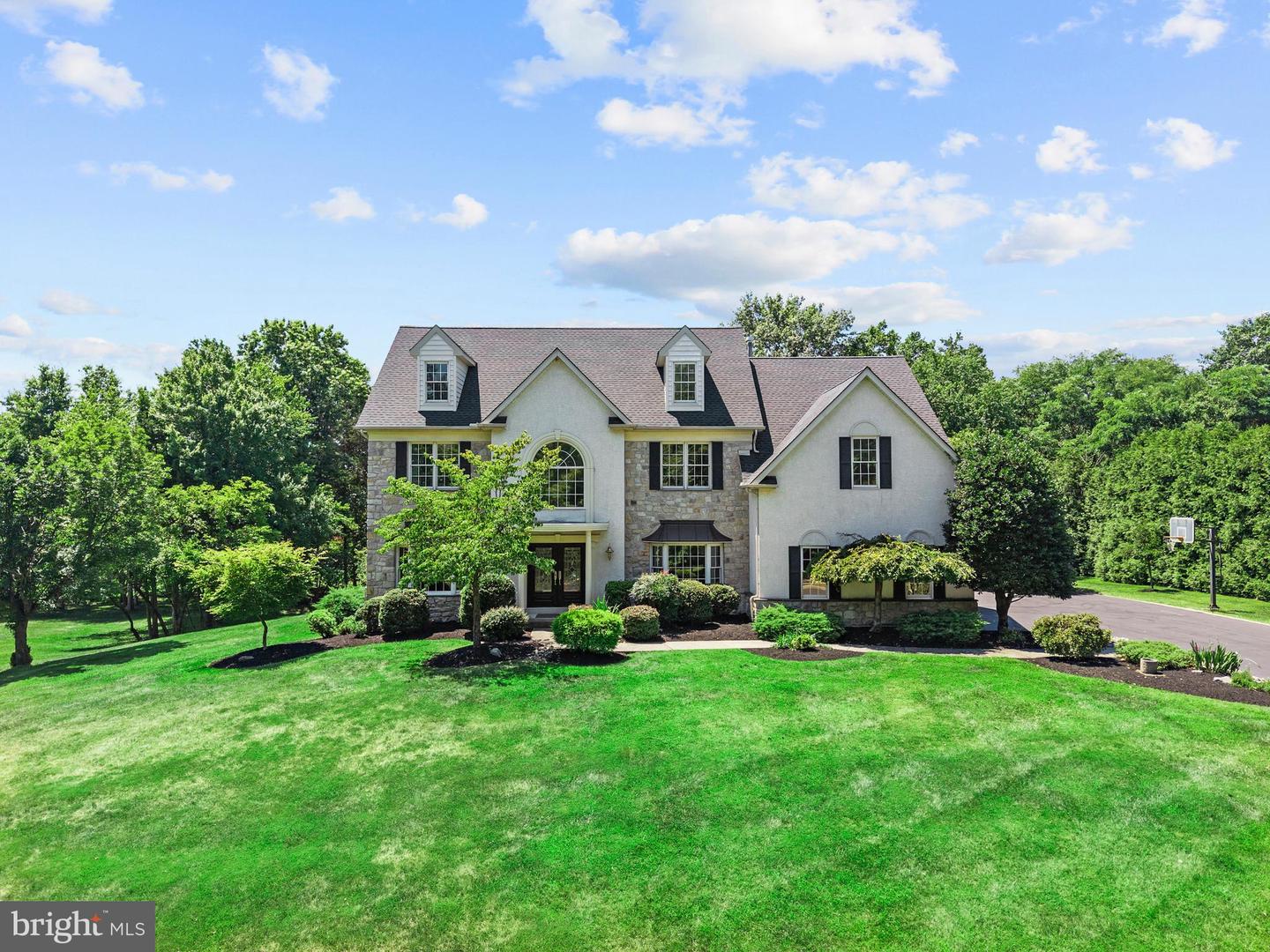 824 Warren Road