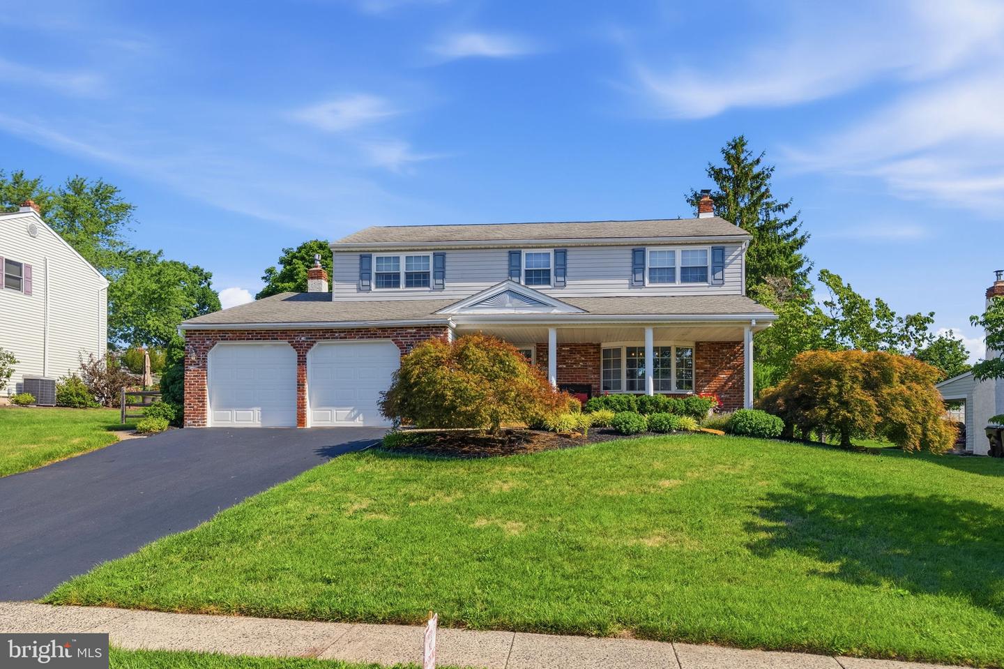 2429 Oakland Drive