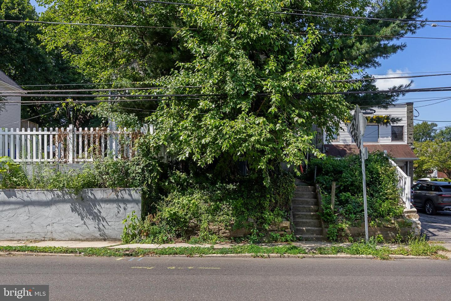 558 E Church Road