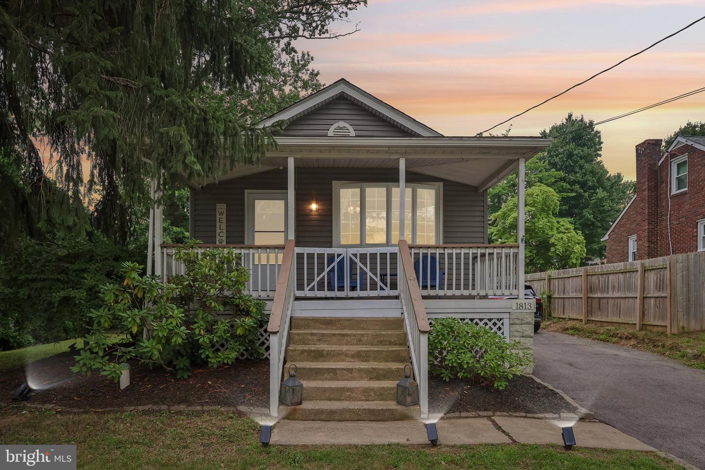 1813 Fitzwatertown Road