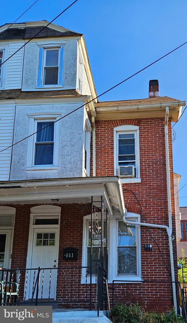 551 Lincoln Avenue