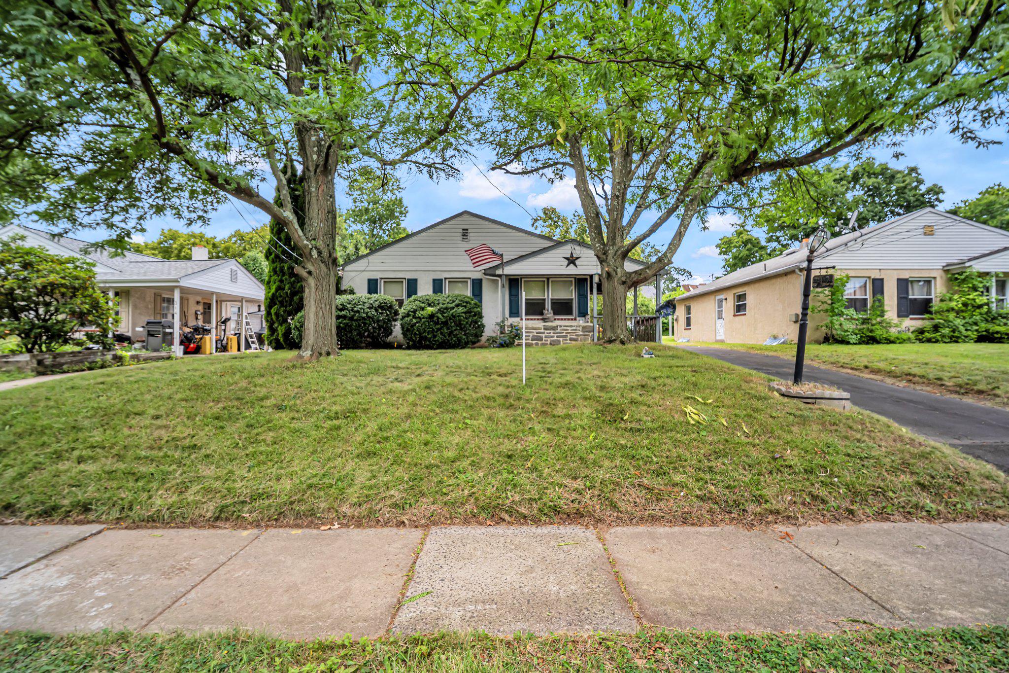 312 Evans Avenue
