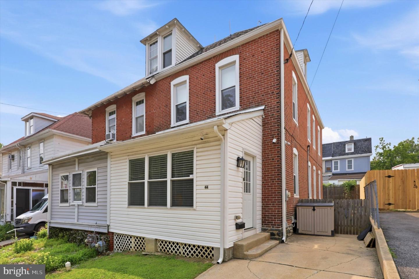 44 Prospect Avenue