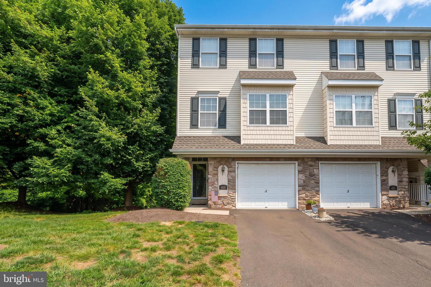 409 Fort Hill Circle
