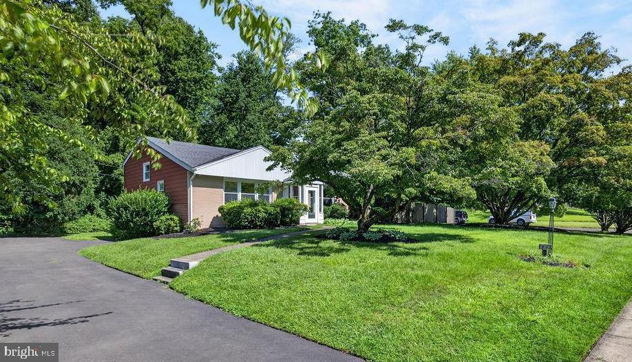 840 Pembroke Road
